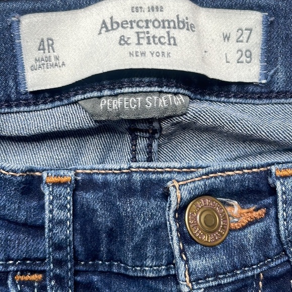Abercrombie & Fitch prefect Stretch Size 4 / 27 - Picture 4 of 8